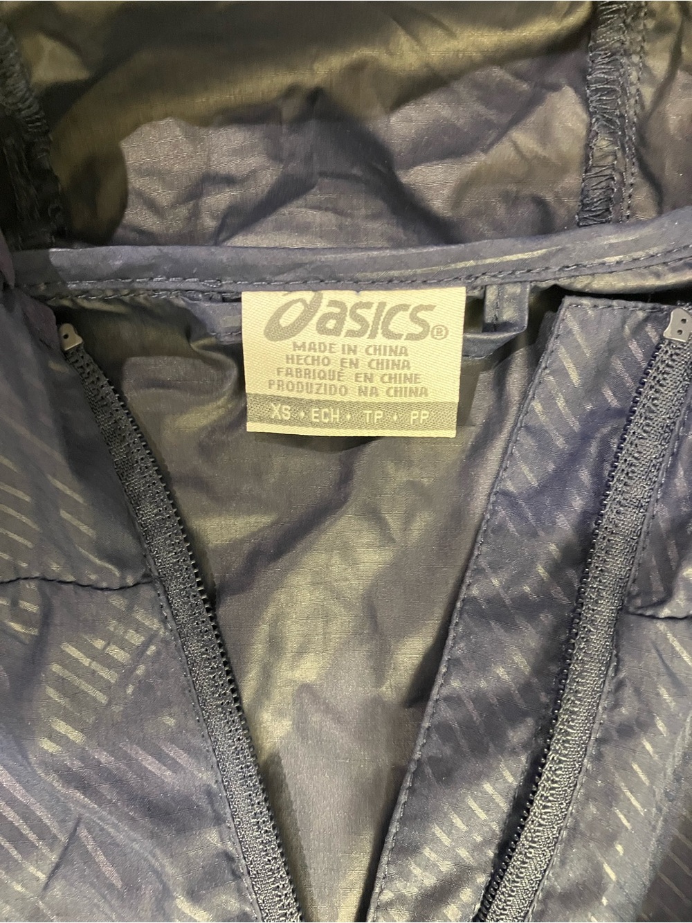 Asics Waterproof Rain Navy Running Jacket - Picture 2 of 5
